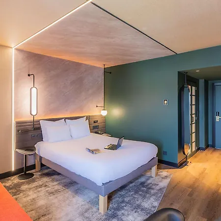 Novotel 4*