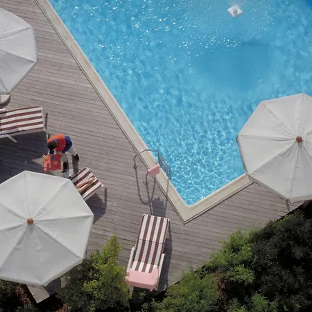 Novotel 4*